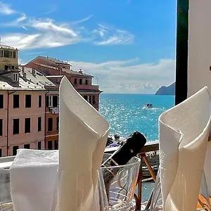 https://piazza-grande.hotelitalianriviera.com